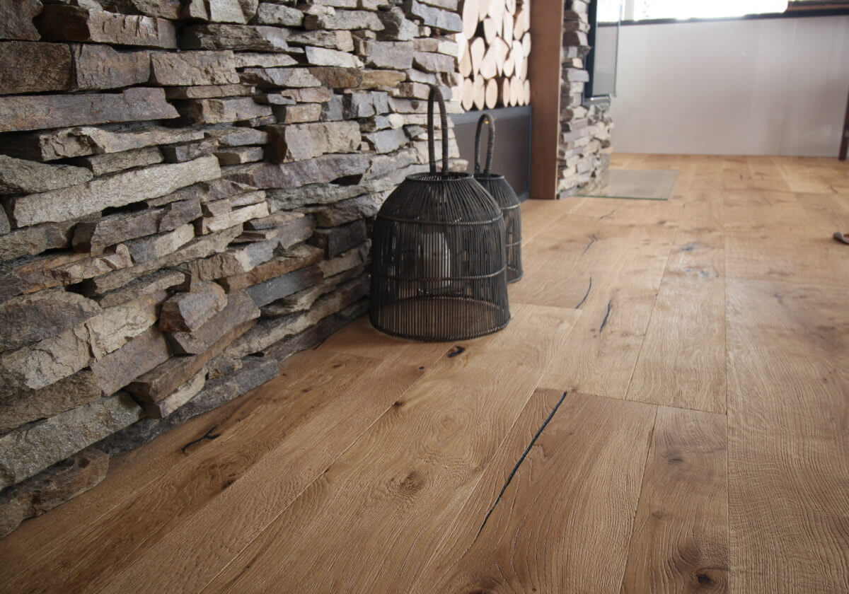 Timber Top - Dub Castle Windsor