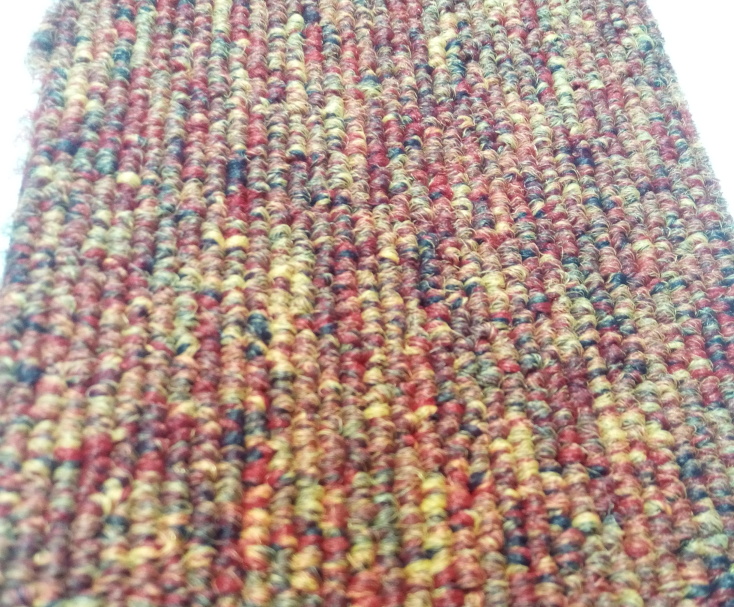Kobercové čtverce Aspen Tile_Red Yellow